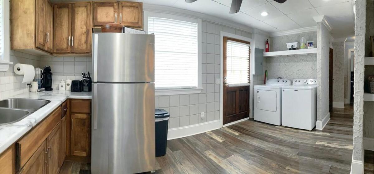Amazing Cottage - Located On Blue Mile - Close To Gsu! Statesboro Exterior photo